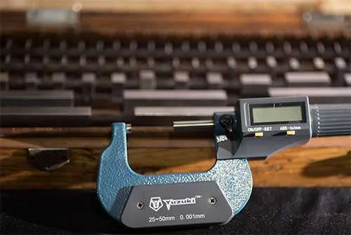 Electronic Bluetooth Micrometer